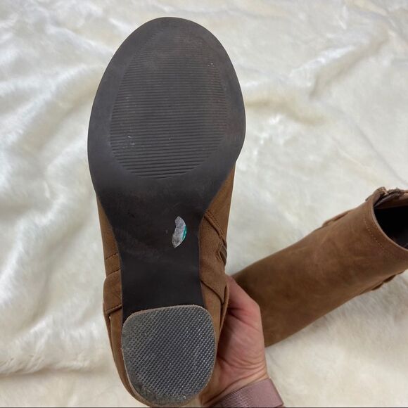 Madden Girl Dutton 8 ankle bootie - Picture 5 of 10